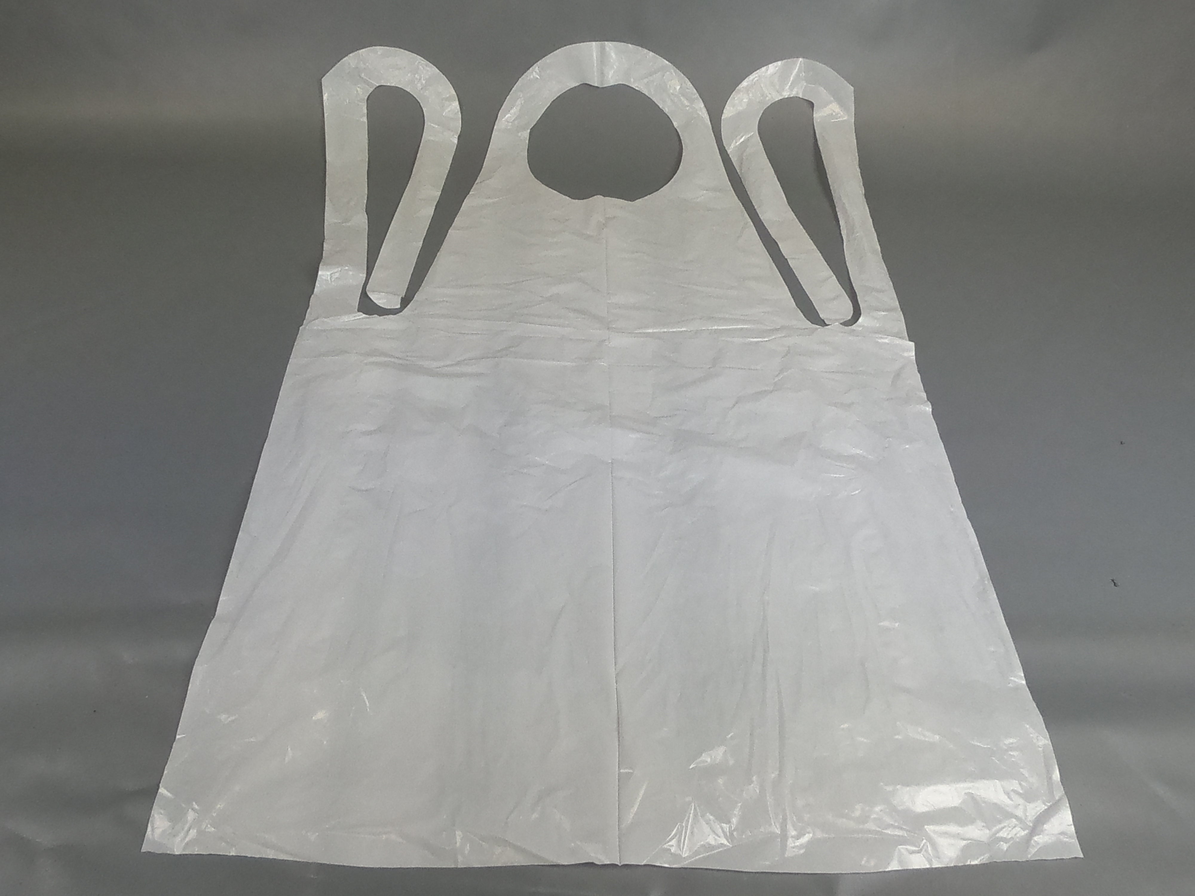 PE White Apron 42"  1000pcs /Case
